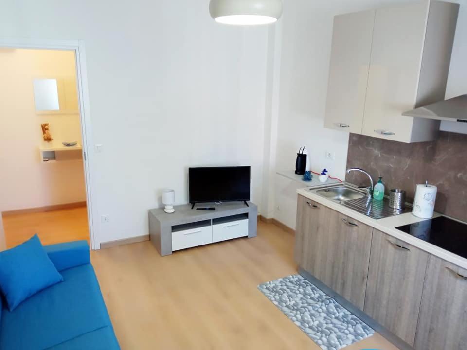 Nonna Pella Appartamenti - Corbezzolo Pietra Ligure Room photo